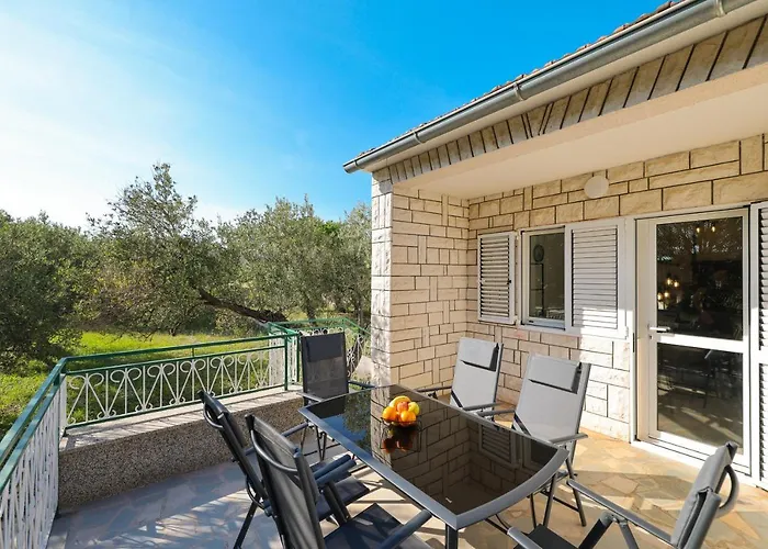 Tatil Evi House Antulov Vodice