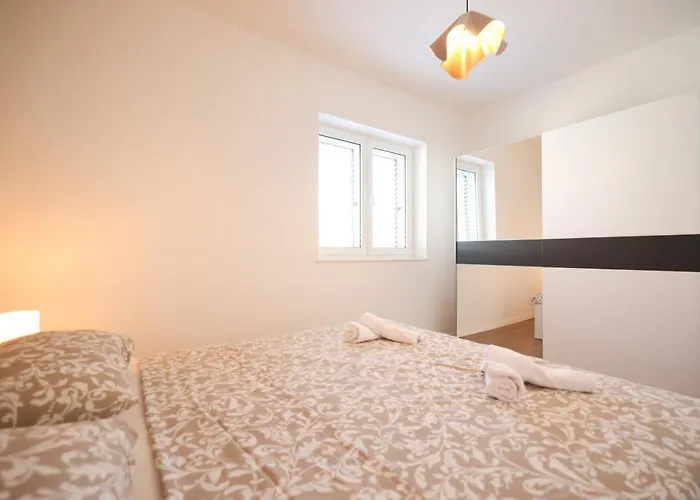 House Antulov Tatil Evi *