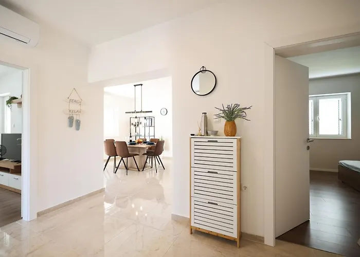 House Antulov Tatil Evi *