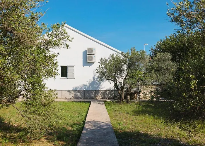 House Antulov Vodice